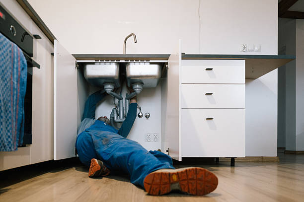 Professional Emergency Plumber technician working in Hershey, PA
